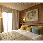 Hotel Logis Le Calluna Restaurant La Flottille 3*