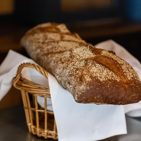 Logis Le Calluna Restaurant La Flottille