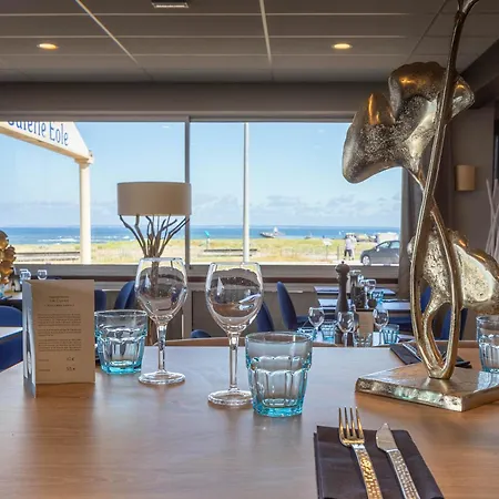 Logis Le Calluna Restaurant La Flottille מלון 3*