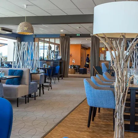 Logis Le Calluna Restaurant La Flottille Hotell 3*