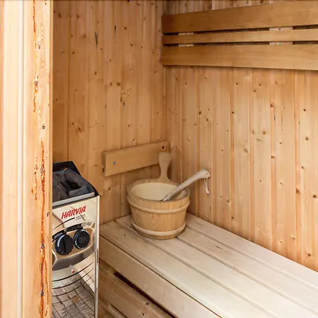 Logis Le Calluna Restaurant La Flottille 3*