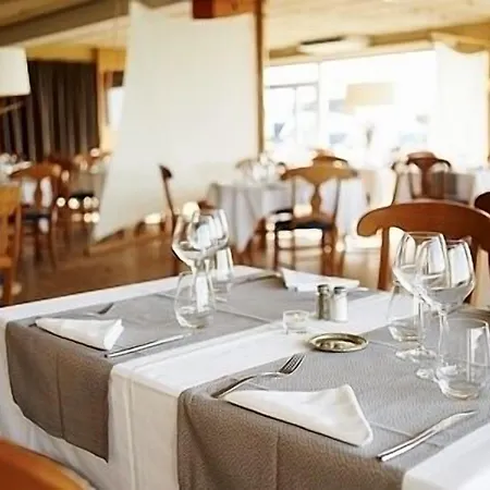 Logis Le Calluna Restaurant La Flottille 3*