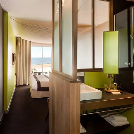 Logis Le Calluna Restaurant La Flottille 3*