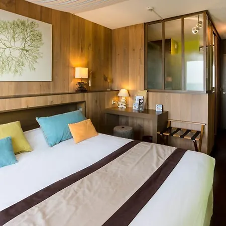 Hotell Logis Le Calluna Restaurant La Flottille Préfailles