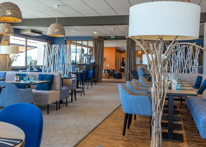 Logis Le Calluna Restaurant La Flottille Hotel 3*