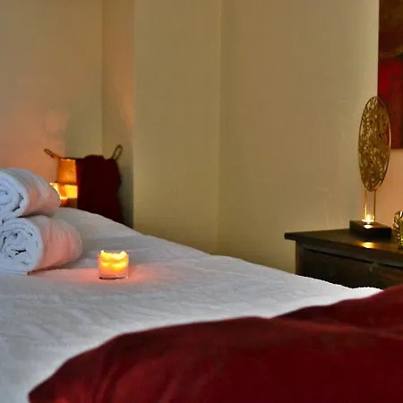 Logis Restaurant Le Calluna Hotel 3*