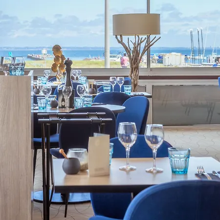 Logis Le Calluna Restaurant La Flottille Hotel Préfailles