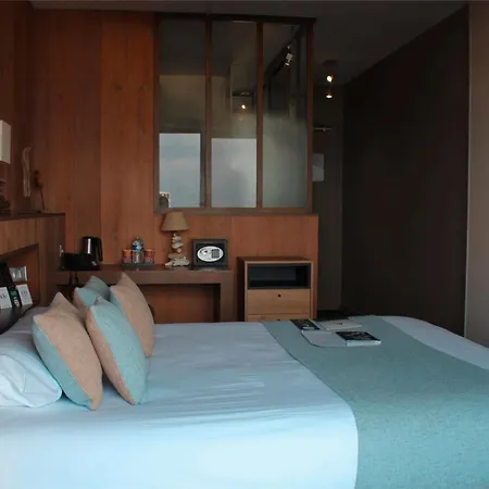 Logis Restaurant Le Calluna Hotel