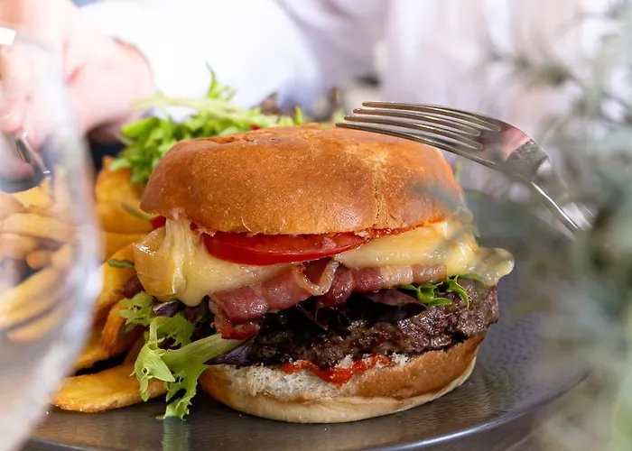 Logis Restaurant Le Calluna 3*