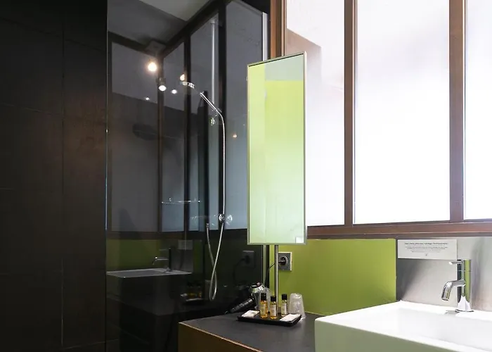 Logis Le Calluna Restaurant La Flottille 3*