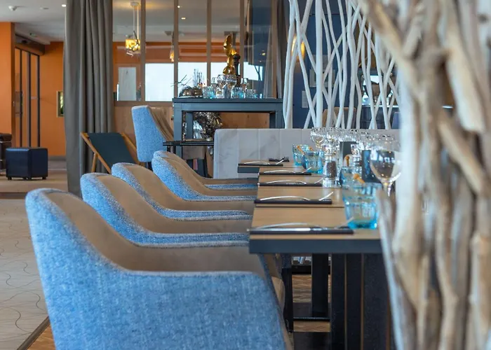 Logis Le Calluna Restaurant La Flottille فندق