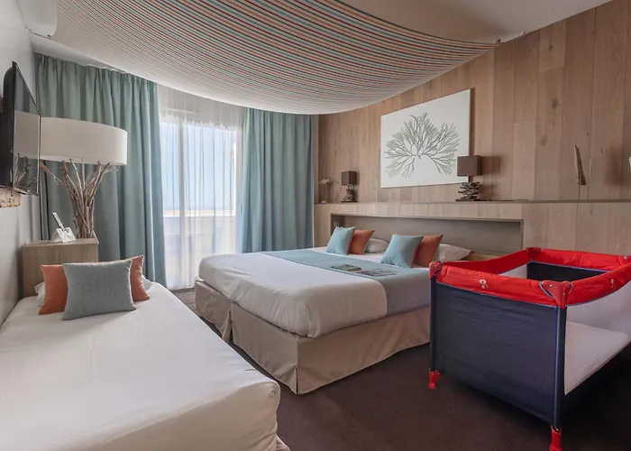 Logis Restaurant Le Calluna Hotel 3*