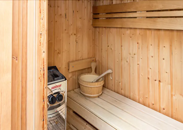 Logis Le Calluna Restaurant La Flottille 3*