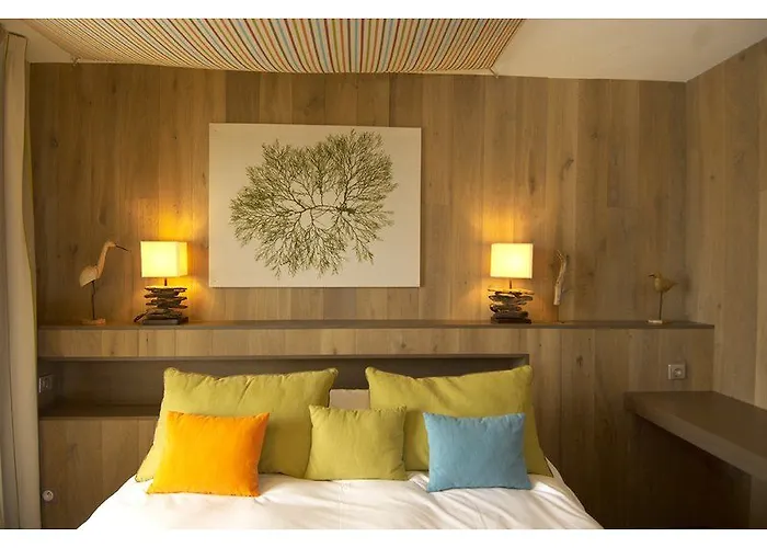 Logis Le Calluna Restaurant La Flottille